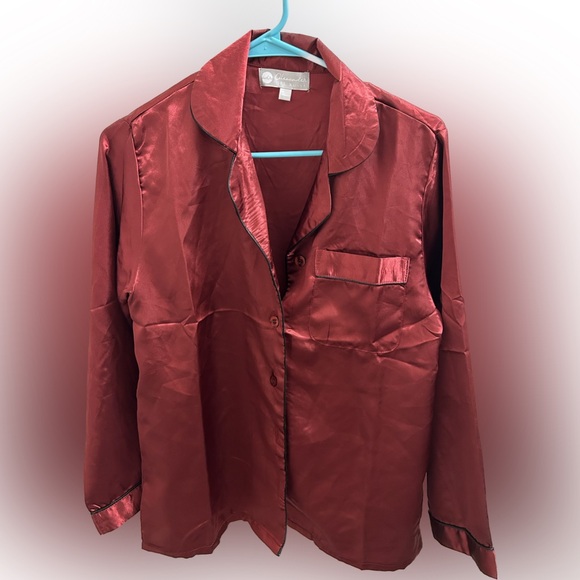 Red pajama Set - Picture 3 of 4